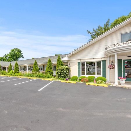 Glass House Inn Erie Near I-90 & I-79 Exterior foto